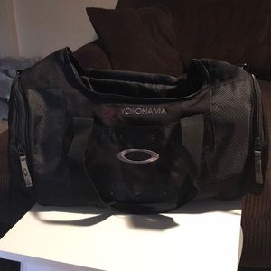 Men’s Oakley duffel bag